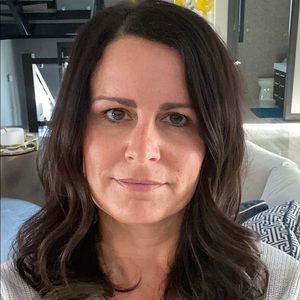 Meet your Posher, Leah